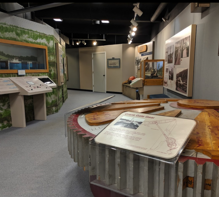 Ballard Locks Visitor Center, Museum and Gift Shop (Seattle,&nbspWA)